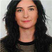 Soy periodista, redactora en televisión y profesora de escritura creativa y creadora y tutora del curso 'Redacción 2.0